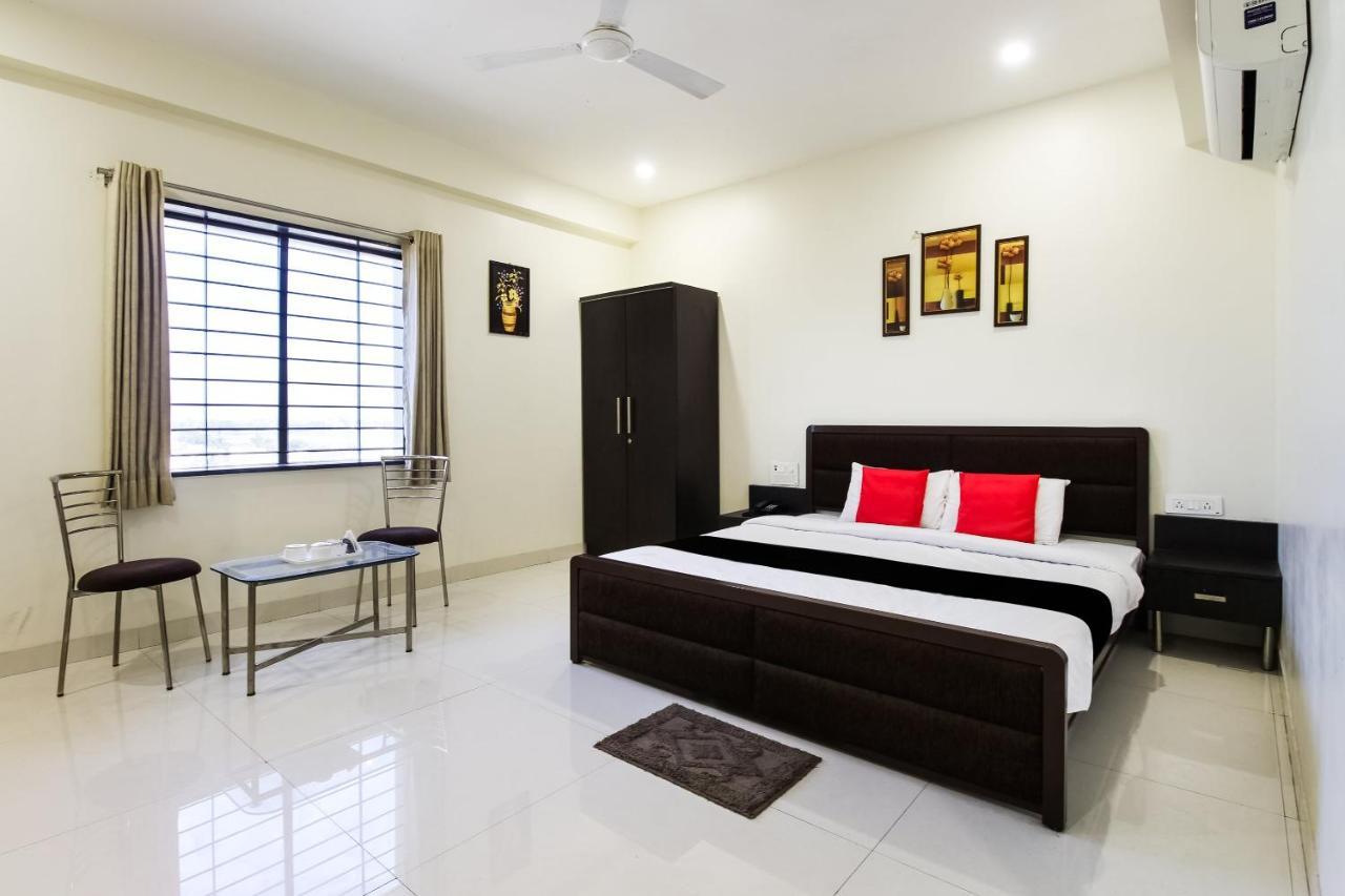 Capital O70964 Hotel D Mercy Nagpur Ngoại thất bức ảnh
